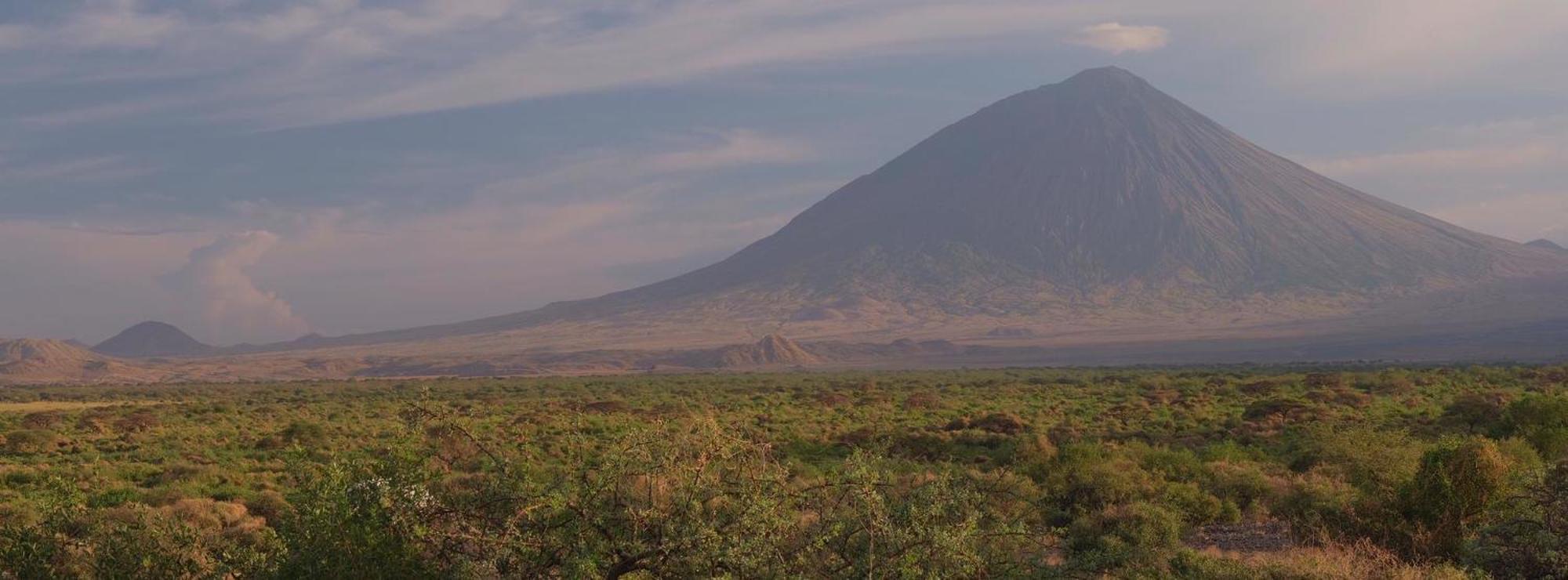 Africa Safari Lake Natron Mtowabaga Buitenkant foto